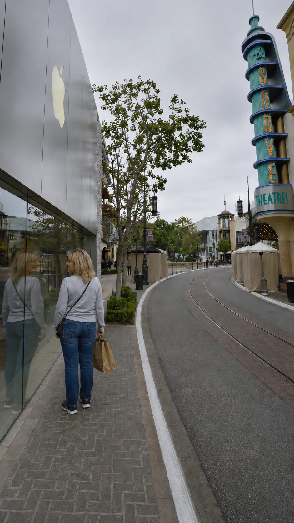 The Grove / Apple Store glass façade, Los Angeles, California