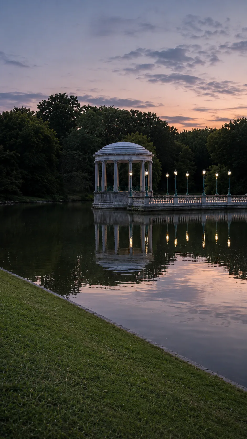 Roger Williams Park Bandstand, Roosevelt Lake, Providence, Rhode Island