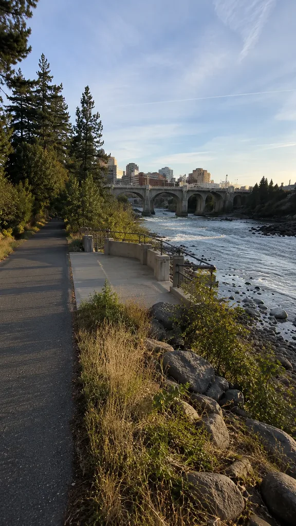 Spokane River Centennial Trail, Summit Boulevard section